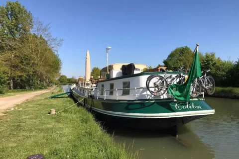 Barge Colibri